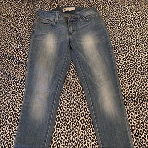 Light fade Levi’s Skinny leggings jeans SZ:26